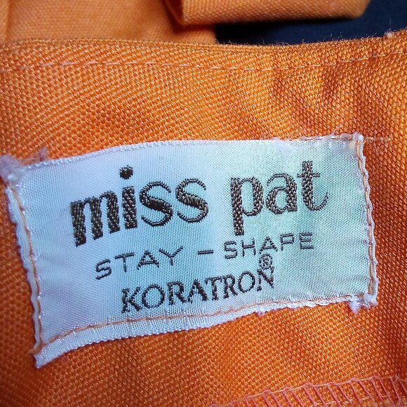 Vintage 70s Miss Pat Stay Shape Skirt & Blazer Jacket Set - Picture 4 of 7
